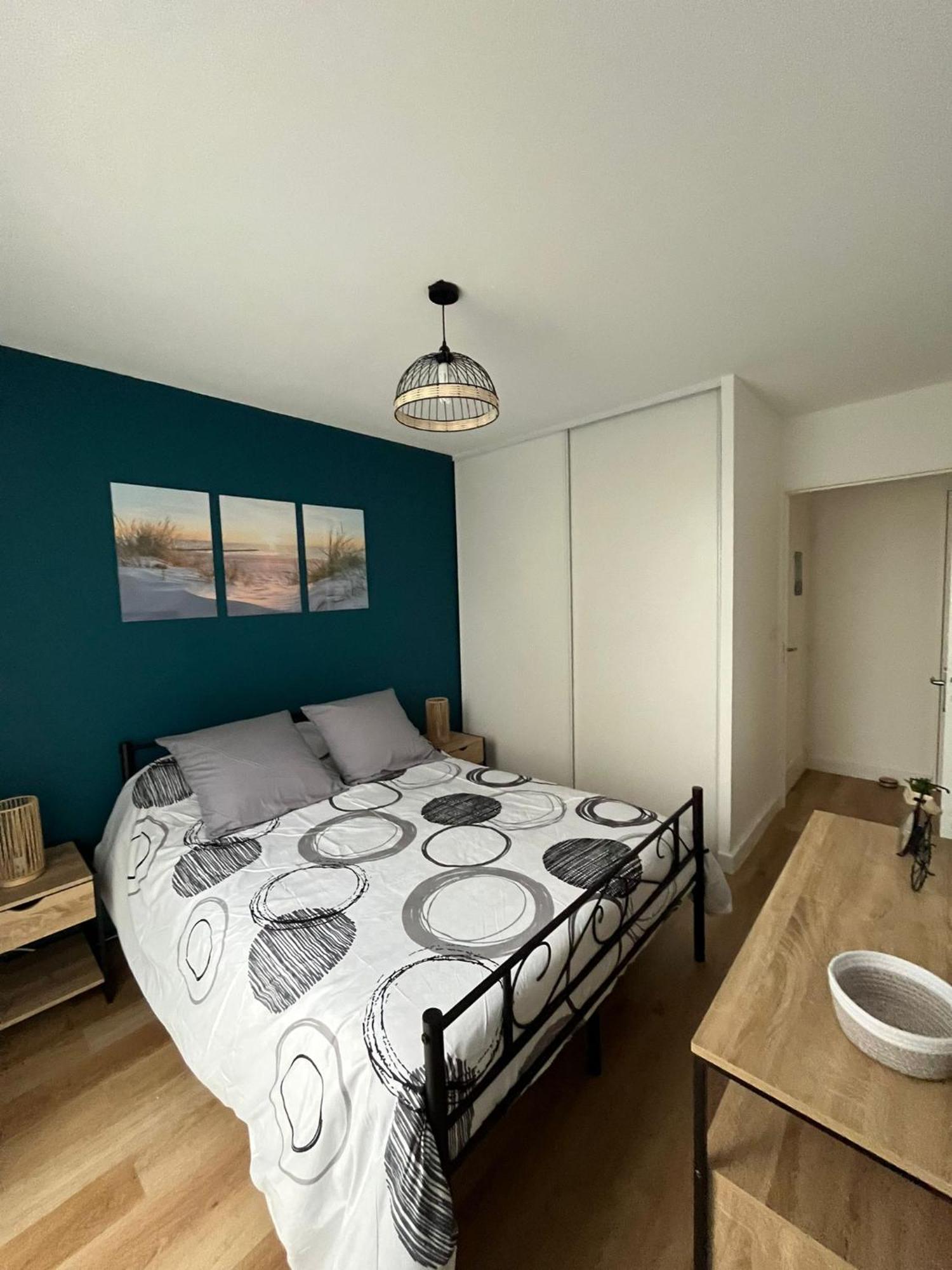 Appartement Avec Jardin A Rochefort Eksteriør bilde
